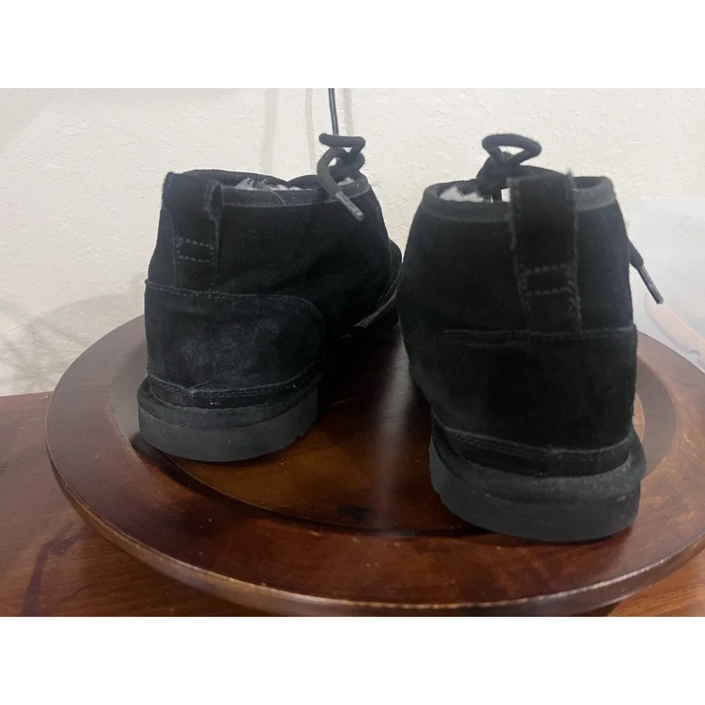 UGG‎ Neumel Boots for Men 10 Black Suede Sheepskin Chukka Ankle Shoes Lace Up